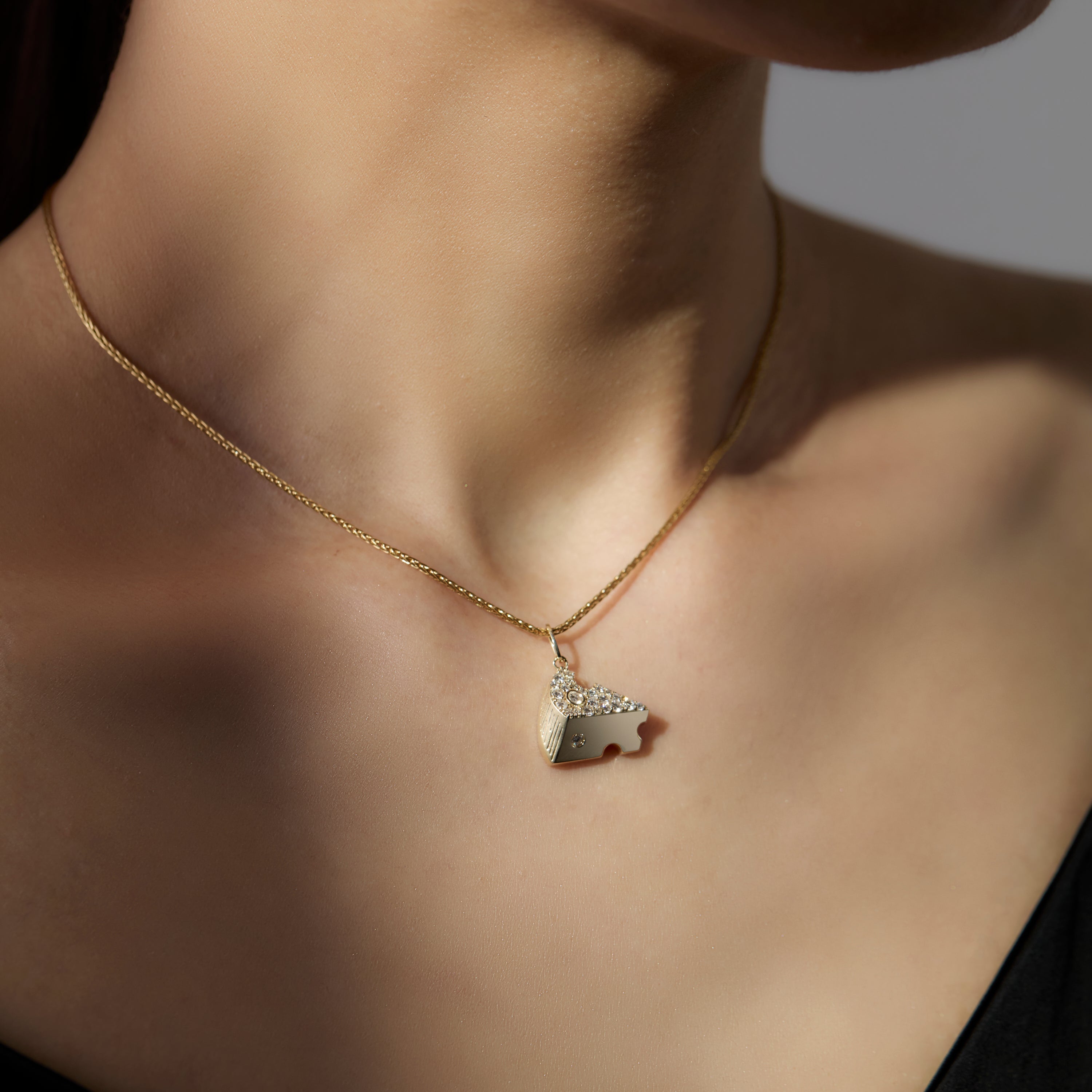 小林モー子　Mōko Kobayashi waoチャーム ALLNIQUE