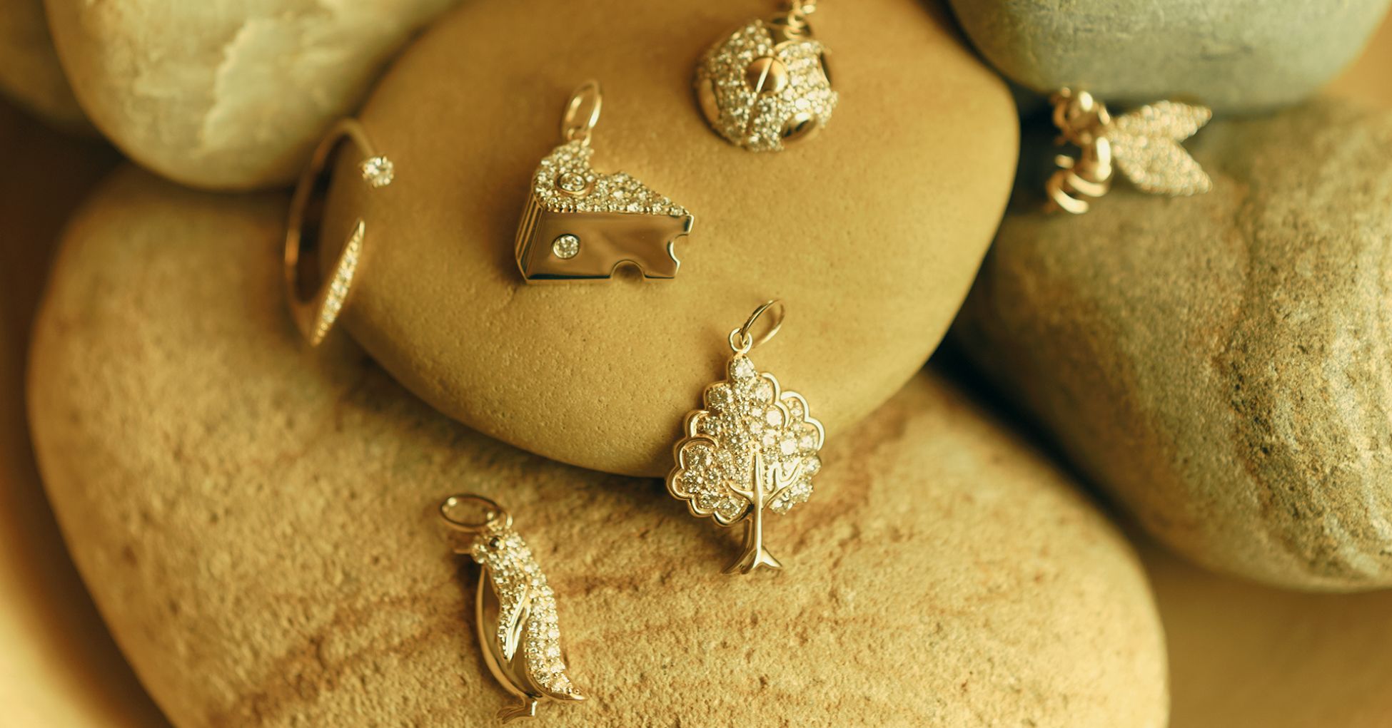 【Apple】オールニーク　ペンダント　トップ　チャーム　ネックレス ゴールド 楽天市場】【LOSE FORD 公式】スター 星 ネックレス ペンダント