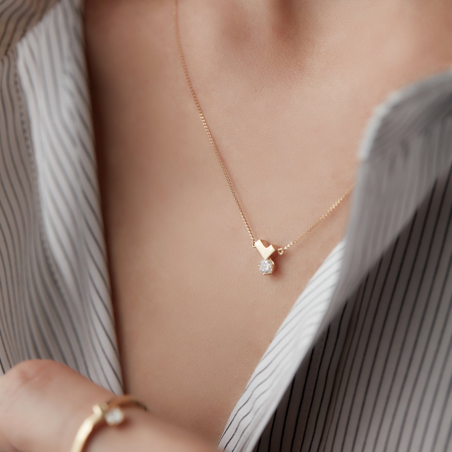 Symbol  Necklace"Unlogo"