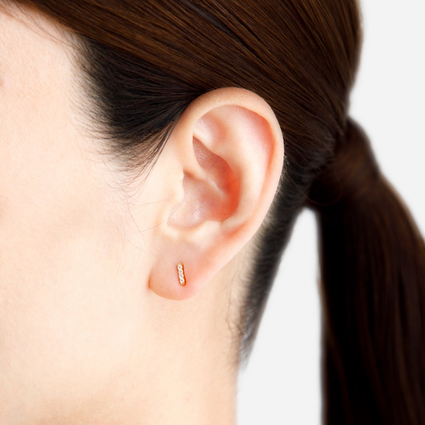 Linear Pierced earring "Bar small"